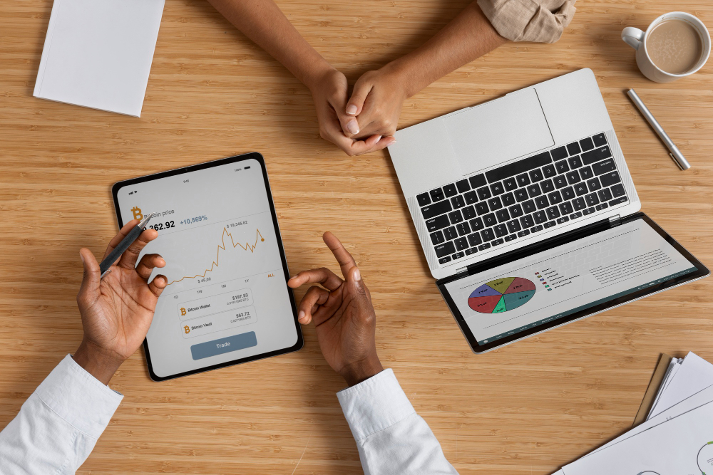 A close-up photo of a founder illustrating how to run a problem-solution fit review to check if your SaaS idea is ready to build.